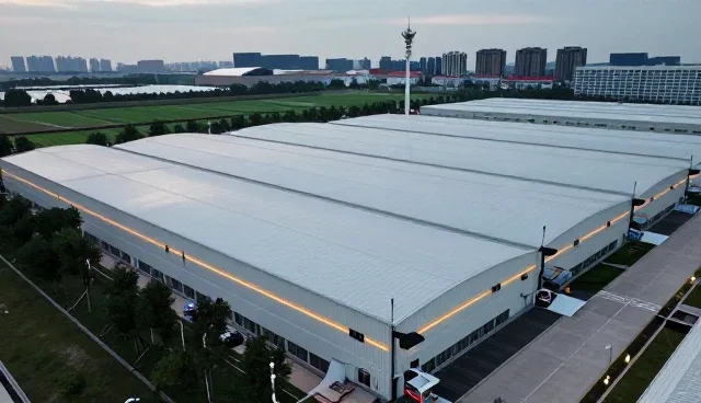 外墙清洗方案如何适应不同建筑结构性能需求